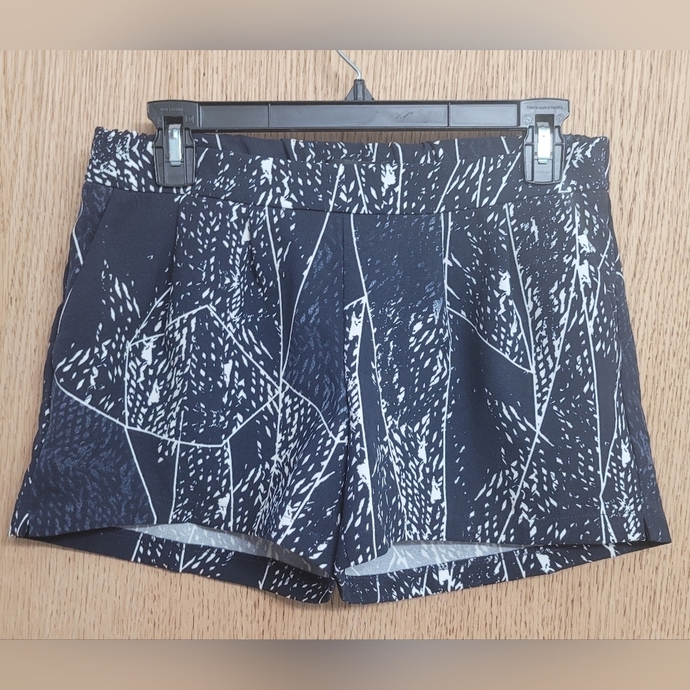 Mossimo Navy White Elastic Waist Pleated Shorts